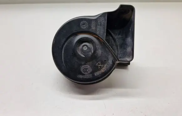 Mercedes-Benz C W205 Horn signal A2055420820