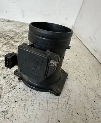 Audi A3 S3 8L Mass air flow meter 058133471