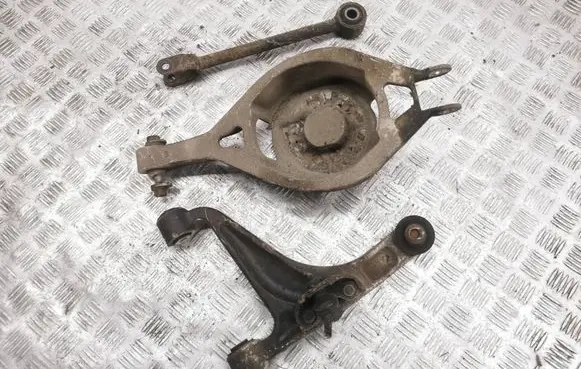 Nissan 350Z Rear upper control arm/wishbone 