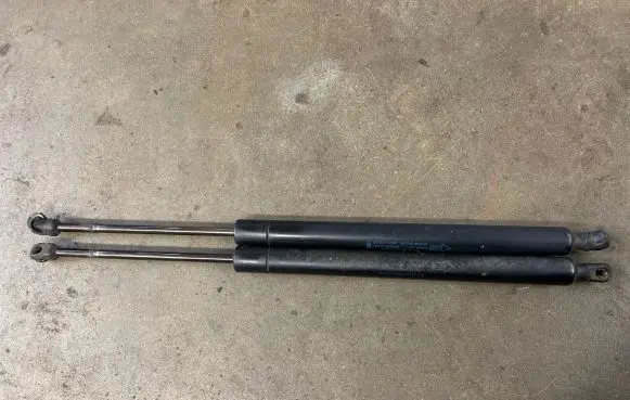 Ford Galaxy Tailgate/trunk strut/damper 6M21U406A10AC