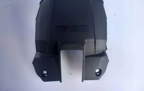 Suzuki Grand Vitara II Bonnet wind deflector 9463106L0