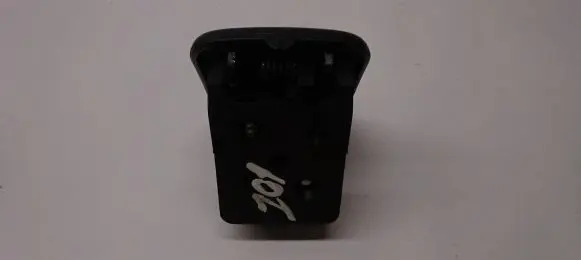 Mercedes-Benz C W204 Engine bonnet (hood) release handle
