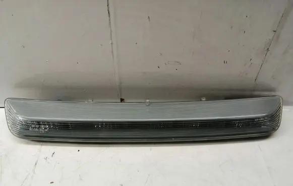 Toyota Avensis T270 Third/center stoplight 8157005110