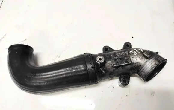 Volvo XC90 Intercooler hose/pipe 08631538