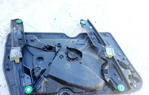 Volkswagen Golf VI Sliding door window regulator with motor 5K2837730T