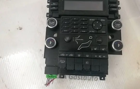 Volvo V70 Dashboard 1705999 7923