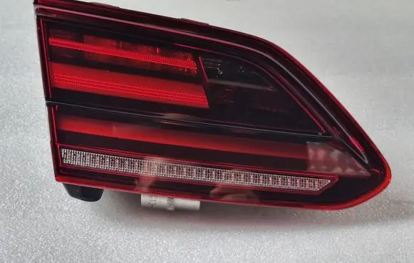 Volkswagen Arteon Tailgate rear/tail lights 3G8945307B