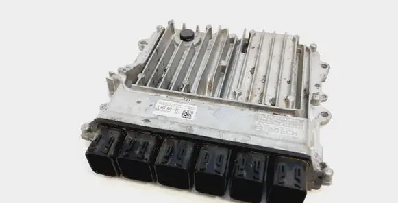 BMW 5 G30 G31 Engine control unit/module 9468802