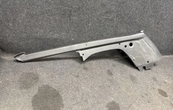 Jeep Grand Cherokee WL Fender end trim 68374967AC 13476