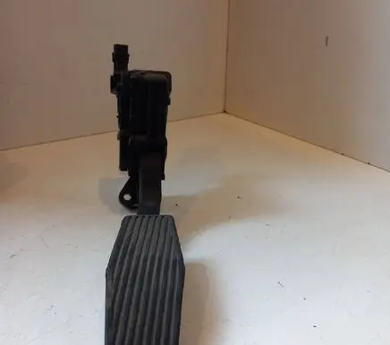 Opel Vectra C Accelerator throttle pedal 73648600
