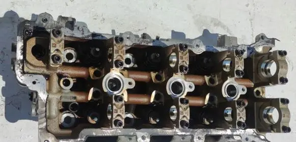 Maserati Levante Engine head 2283306 2283306NS