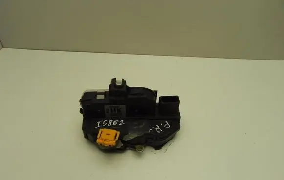 Opel Astra J Loading door lock 13579522 I5862PK
