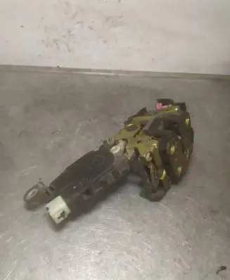 Subaru Outback Front door lock 9818