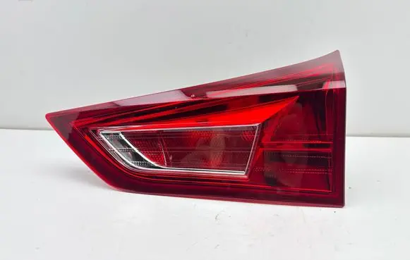 Toyota Auris E180 Tailgate rear/tail lights 02268 05180238
