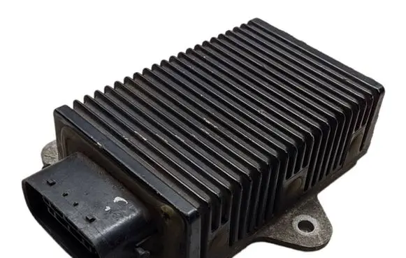 Mitsubishi Space Wagon Engine control unit/module MD340897 E8T11173 9924