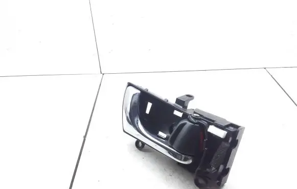 Subaru Legacy Front door interior handle