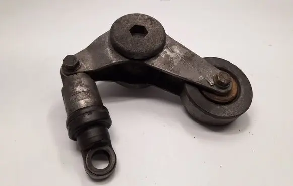 BMW 3 E36 Generator/alternator belt tensioner 11287786259 11282244058 11282248168