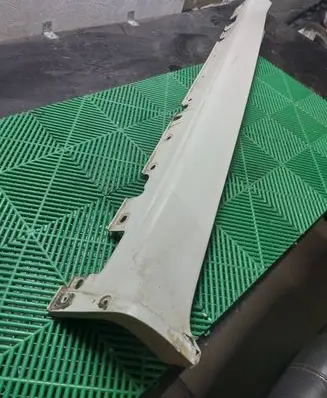 BMW X5 E70 Side skirt front trim 