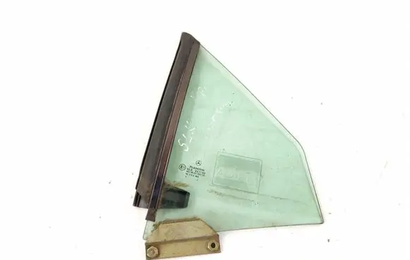 Mercedes-Benz SLK R170 Rear side window 1706700310 1706700139