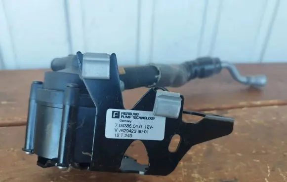Citroen DS4 Water pump 762942380