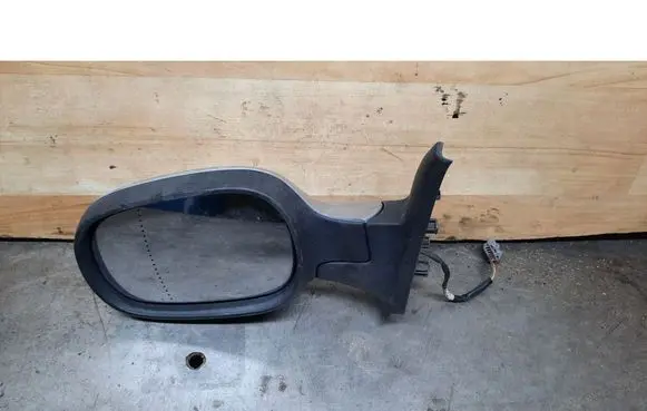 Nissan Micra Front door electric wing mirror