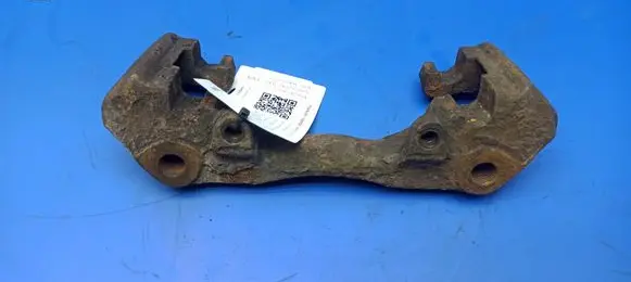 Mercedes-Benz Sprinter W901 W902 W903 W904 Front brake caliper 311