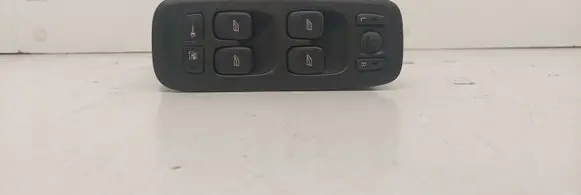 Volvo V70 Electric window control switch 30658116 02W39E MD39DD00009