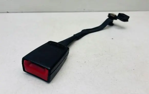 Audi A3 S3 8L Front seatbelt buckle 8L0858675H