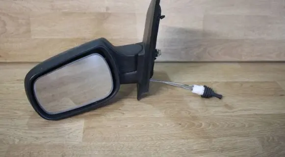 Ford Fiesta Manual wing mirror 3004701