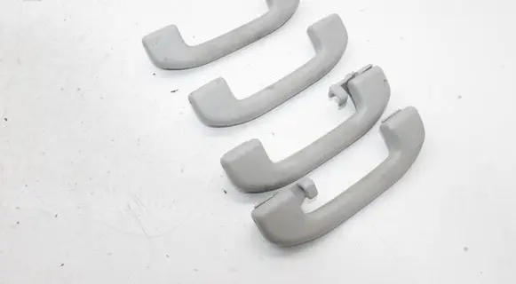 Nissan Leaf II (ZE1) A set of handles for the ceiling 