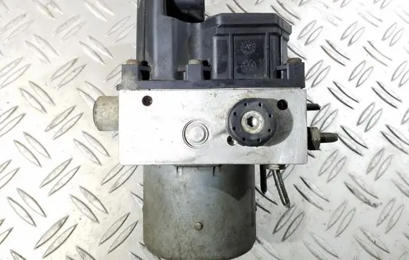 Ford Mondeo Mk III ABS Pump 0265800014 3S712M110AA 0265222030