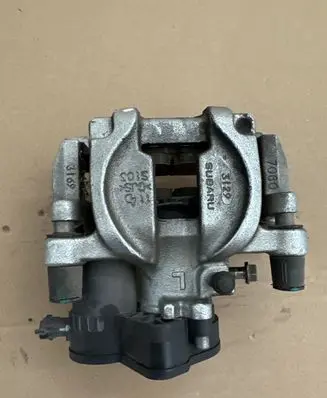 Subaru Legacy VII Rear brake caliper 26620AN01A