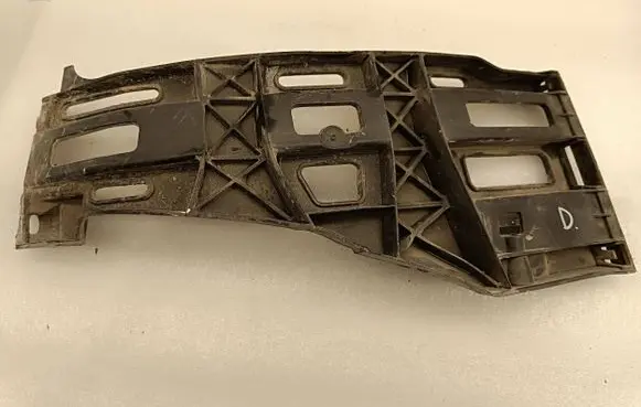 Mercedes-Benz S W221 Rear bumper mounting bracket A2218850263