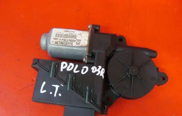 Volkswagen Polo Rear door window regulator motor 6Q0959811A