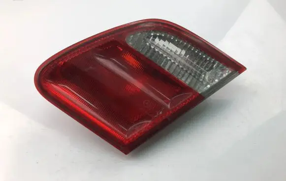 Mercedes-Benz E W210 Tailgate rear/tail lights A2108203864