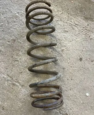 Opel Frontera B Rear coil spring
