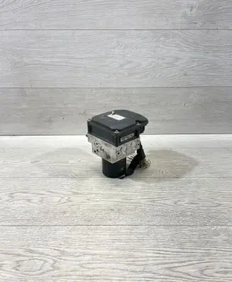 BMW 5 E60 E61 ABS Pump 6783413 0265960327