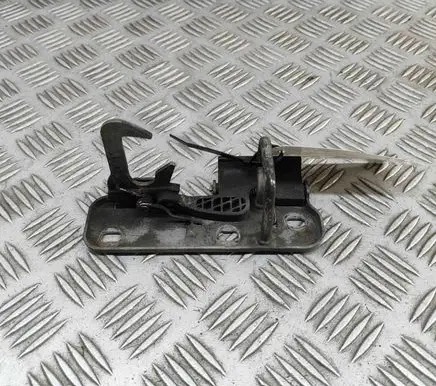 Volkswagen Tiguan Engine bonnet/hood lock/latch loop/hook 1K0823480