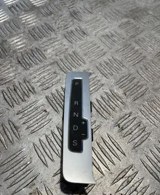 Audi A4 S4 B8 8K Gear shift selector indicator 8R1713463