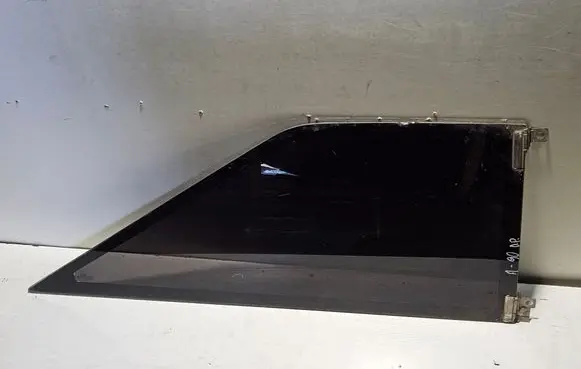 Audi Coupe Rear side window 43R001026