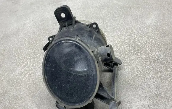 Opel Zafira B Front fog light 93357465 662588537