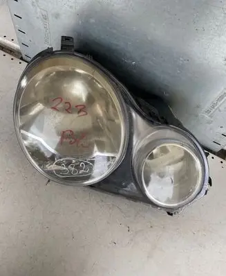 Volkswagen Polo Headlight/headlamp 6Q1941008M 0301190202 3091310