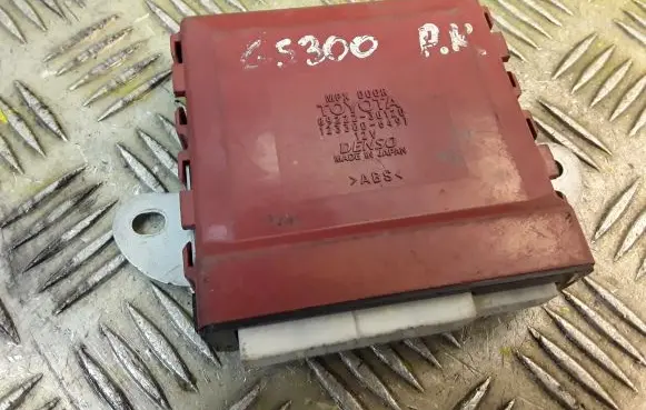 Lexus GS 300 400 430 Door control unit/module 8922230120