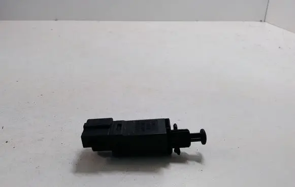 Clutch pedal sensor