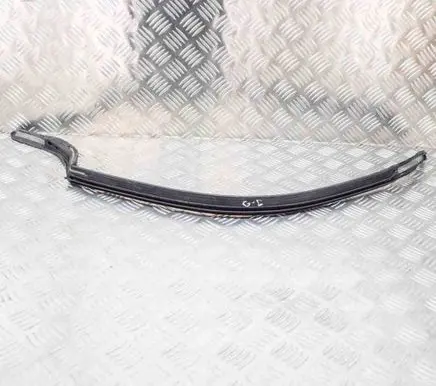 Tesla Model S Rubber seal rear door 8E091714