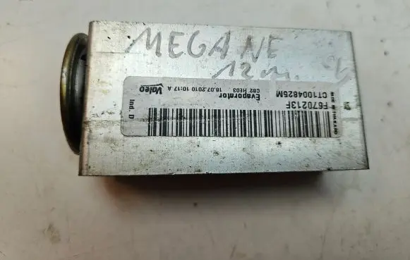 Renault Megane III Air conditioning (A/C) expansion valve CT1004825M