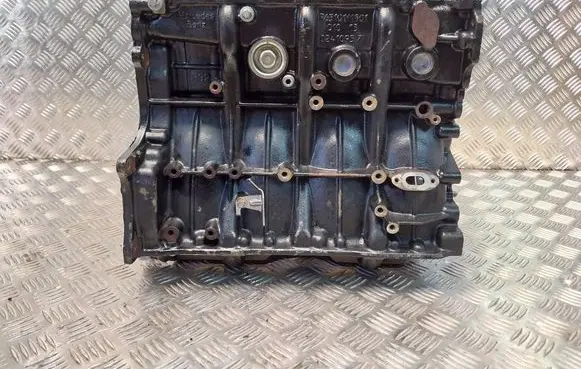 Mercedes-Benz E W212 Engine block S26372358 651925 R6510111501