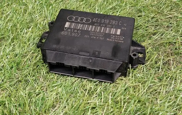Audi A8 S8 D3 4E Parking PDC control unit/module 4E0919283C 4E0910283C