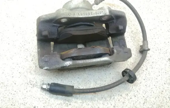 Citroen C3 Aircross Front brake caliper