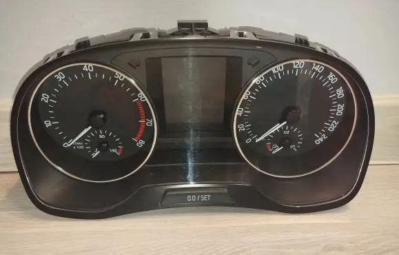 Skoda Fabia Mk3 (NJ) Speedometer (instrument cluster) 6V0920740A A2C96141700 027006